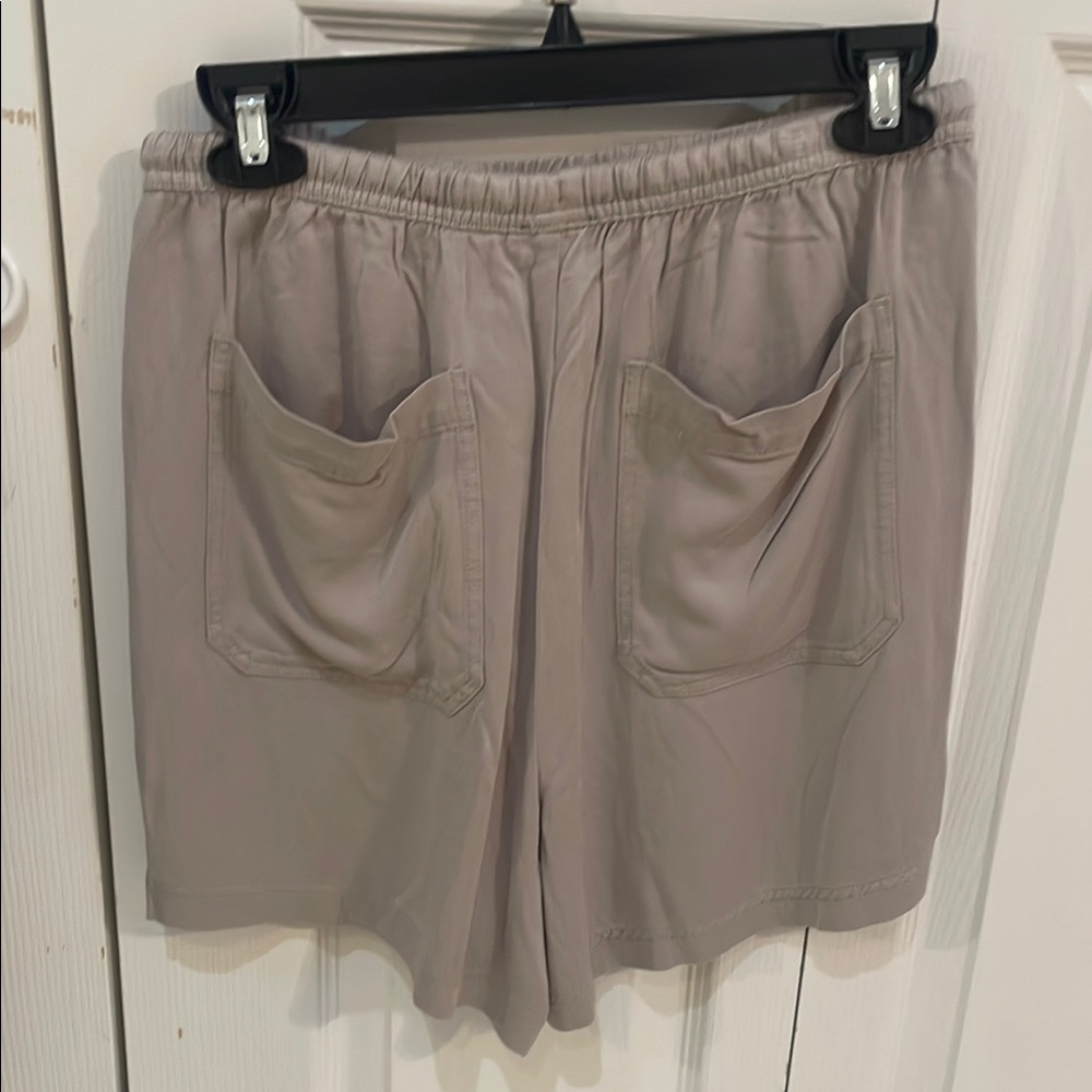 Splendid Angie Drawstring Shorts - Picture 2 of 5